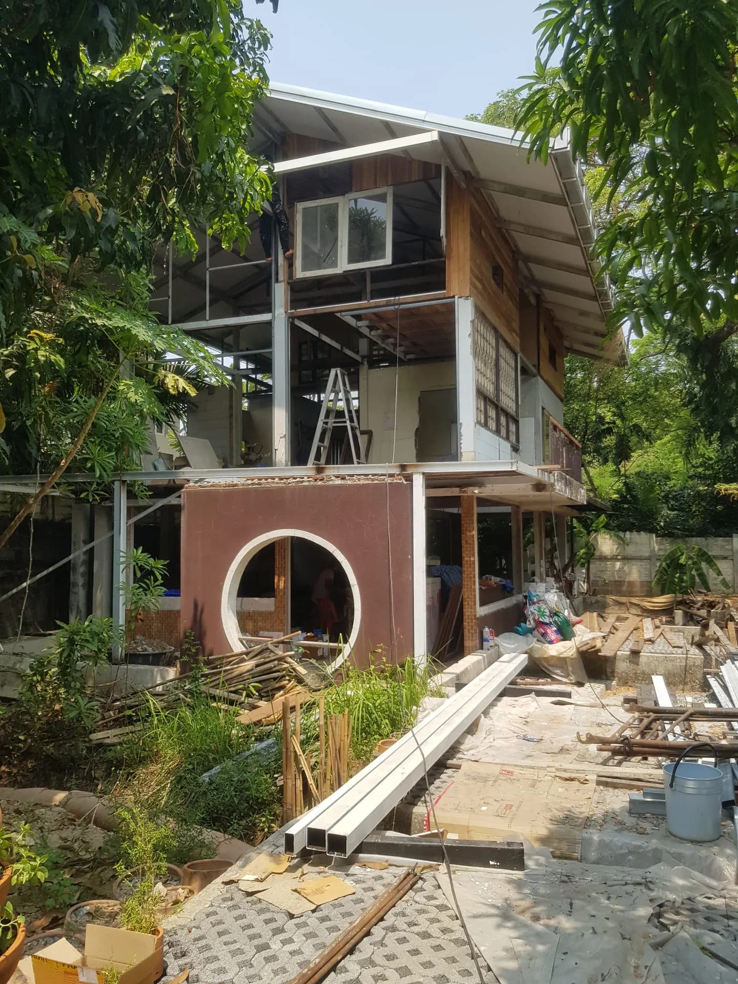 Baan Tam-na Sustainable Home in Sukhumvit, Thailand, project image 3